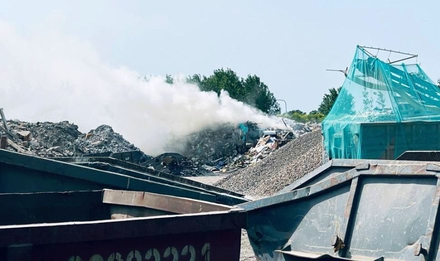 Būvgružu šķirošanas un pārstrādes centrā "Nomales" Rumbulā novērsta gruzdēšana