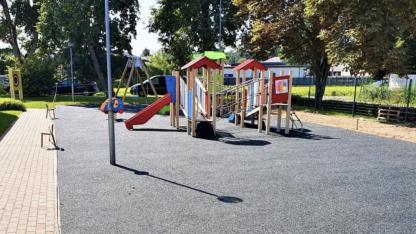 Attēls rakstam: Carnikavā aicina darbā skolotāju. Cik maksās?