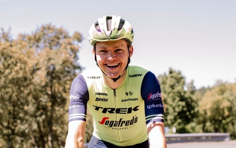 Carnikavietis Skujiņš iekļauts komandas "Tour de France" treniņnometnes sastāvā