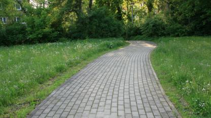 Attēls rakstam: Ceļš uz pieturu kļūs drošāks – Lēdurgā sākas būvdarbi