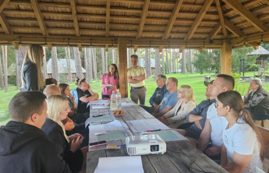 Ceļu infrastruktūra - joprojām viena no aktuālākajām problēmām Divezeru ciemā