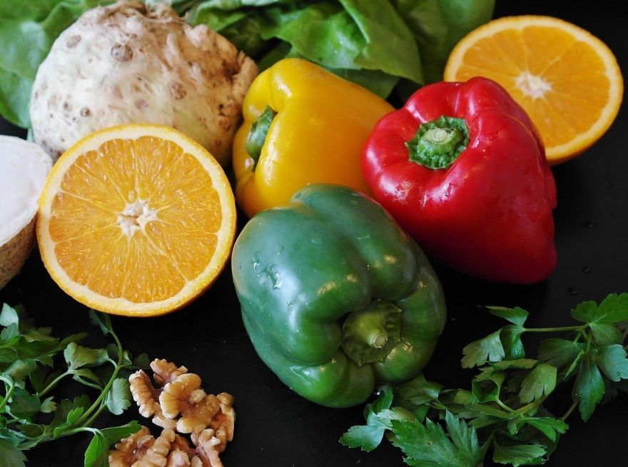 Ceturtdaļa latviešu sāk dzert vitamīnus tad, kad jau ir par vēlu to darīt; komentē uztura speciāliste