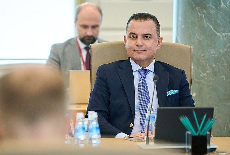Ceturtdien veselības ministrs apmeklēs Ropažus, labklājības ministrs – Siguldu