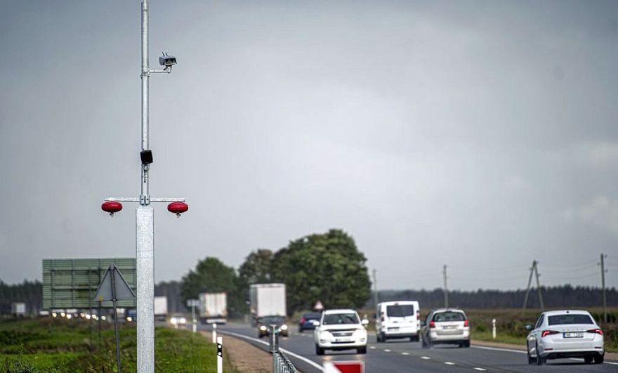 Ceturtdienas rītā uz Rīgas apvedceļa sāks darboties divi vidējā ātruma kontroles posmi