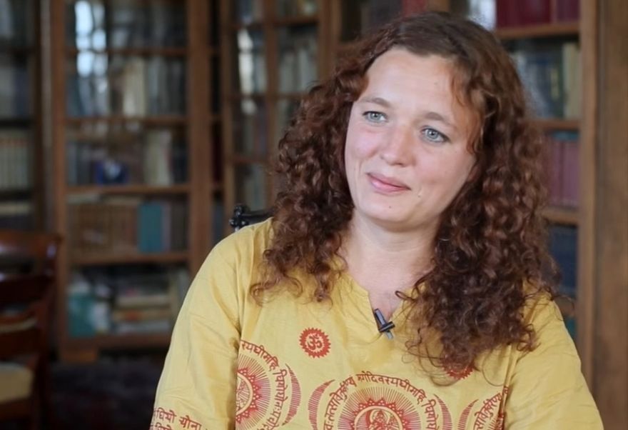 Ciklā "[Ie]nāc literatūrā" Siguldā un tiešsaistē sarunāsies dzejnieki Guntars Godiņš un Madara Gruntmane