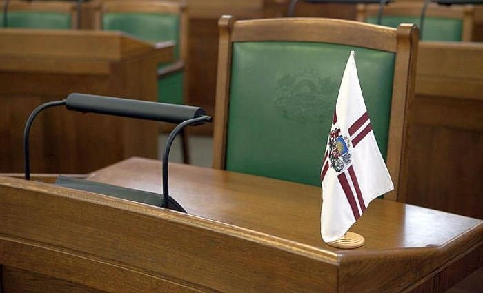 Cīņā par Valsts prezidenta krēslu sola iesaistīties trīs kandidāti - Levits, Jansons un Šmits