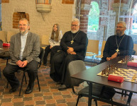 FOTO: Rīgas Domā aizvadīts pirmais vasaras šaha turnīrs “Tornis”