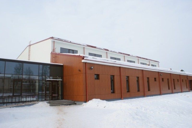 Darbu sākusi Baložu vidusskolas jaunā sporta zāle