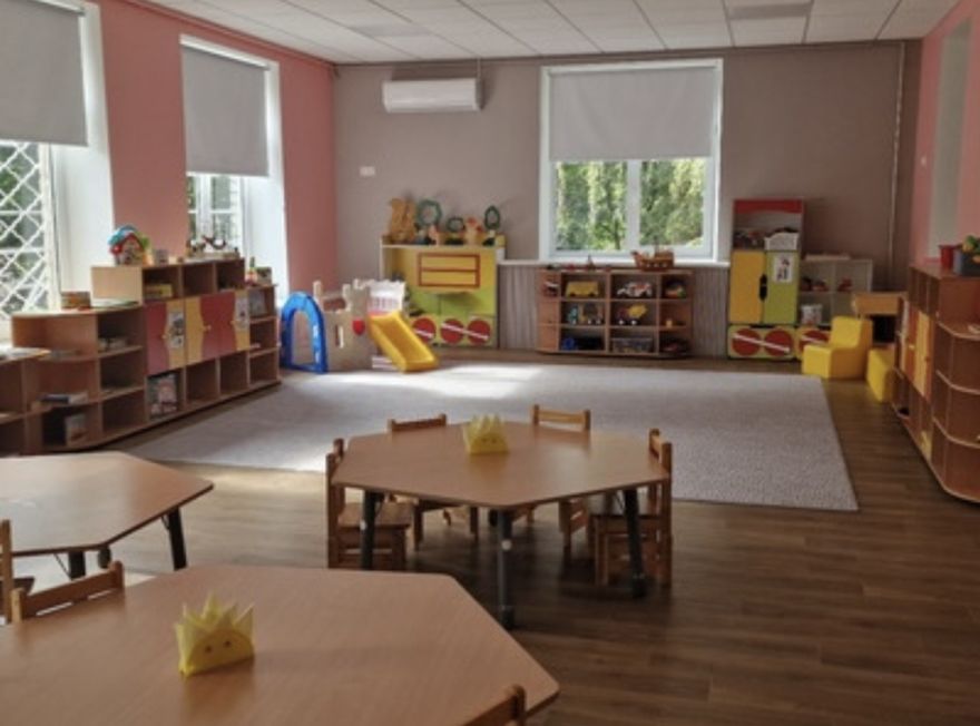 Divos Rīgas bērnudārzos aizdomas par salmonelozi, divi bērni hospitalizēti