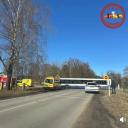 Attēls rakstam: Dreiliņos vieglās automašīnas un satiksmes autobusa sadursmē cietuši četri cilvēki