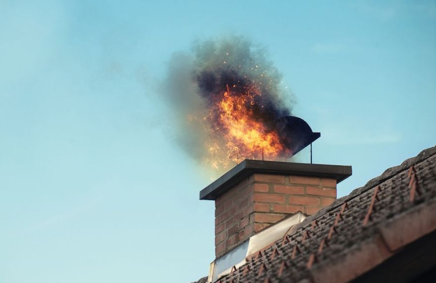 Dzīvojamo māju dūmvados Saulkrastu un Ķekavas novadā deguši sodrēji