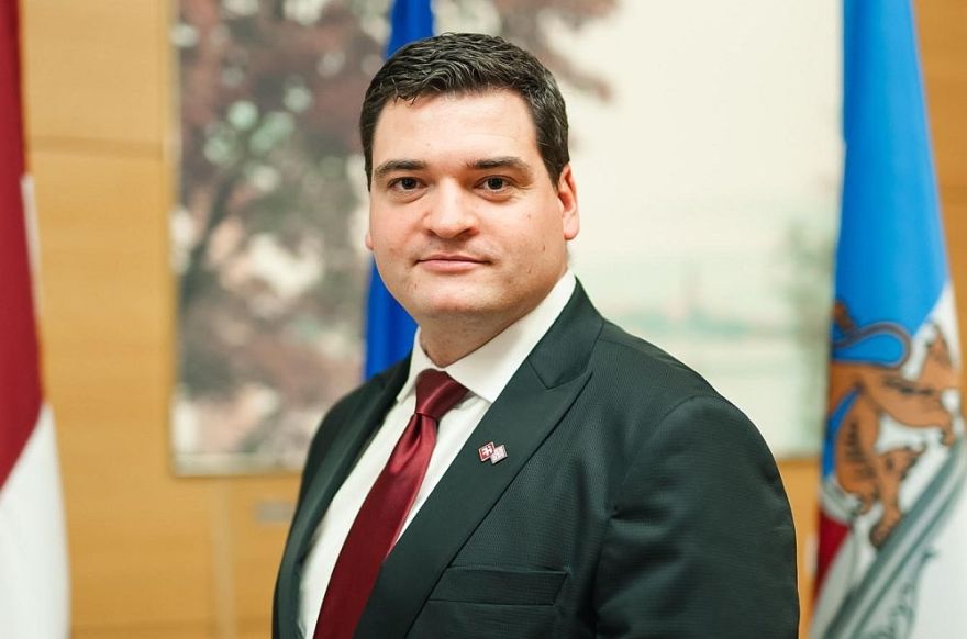 Edvards Ratnieks: Šiem pieminekļiem nav vietas Rīgas un Latvijas kultūrtelpā