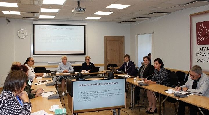 Eksperte: Bērniem nevar atpazīt saslimšanu ar Covid-19, balstoties tikai uz simptomiem