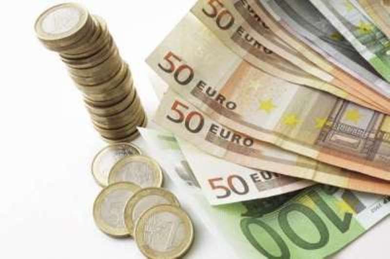 ES lemj apturēt finansējumu Ungārijai 