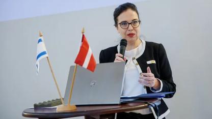 Attēls rakstam: "Esam pieaugoša apdraudējuma priekšā." Ekskluzīvs vēstnieces komentārs no Izraēlas patvertnes uzlidojumu laikā