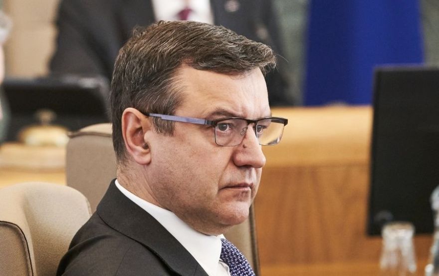 Finanšu ministrs atbalsta samazinātā PVN piemērošanu vietējai drukātajai presei