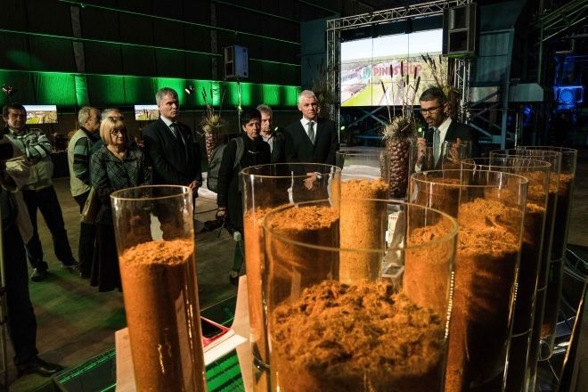 FOTO: Dāņu kompānija Baložos atver jaunu ražotni