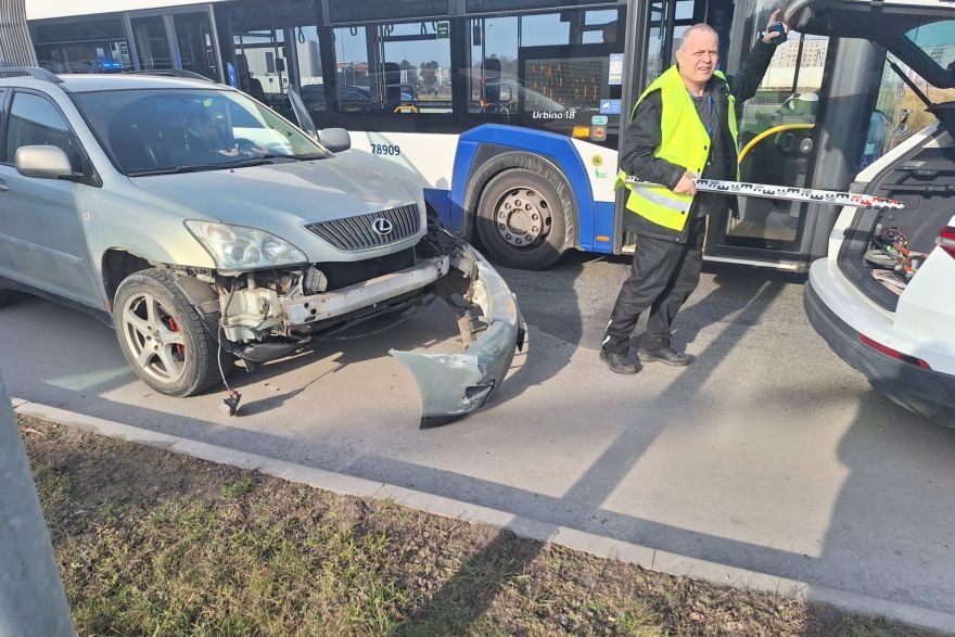 FOTO: Dreiliņos atkal noticis ceļu satiksmes negadījums