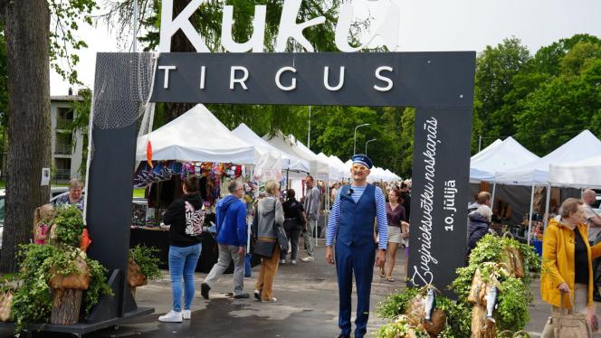Attēls rakstam: FOTO: Ieskaties, kādi labumi un izklaides šodien sarūpētas Carnikavas KuKU tirgū!