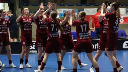 Attēls rakstam: Foto: Latvijas juniores atgriežas pasaules florbola elitē