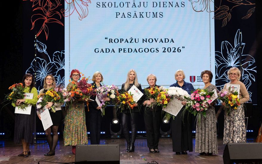 FOTO: Mārupē un Ropažos godināti novadu labākie skolotāji