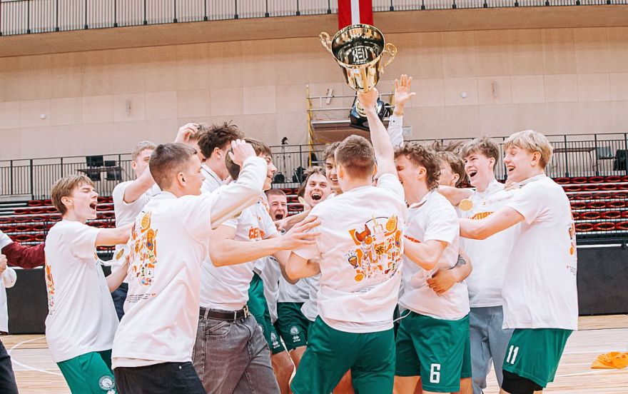 Foto: Mārupieši triumfē Jaunatnes basketbola līgas finālturnīrā