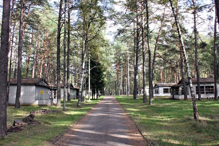 Foto: Padomju militāristu atpūtas ciematā svilpo vējš