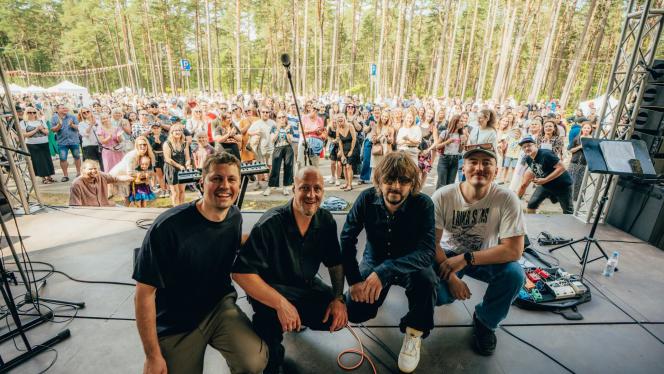 Attēls rakstam: FOTO: Pārpildīts Meža parks un pūļi pie skatuves: - spilgtākie momenti no Saulkrastu svētkiem