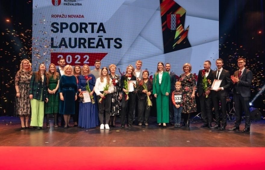 Foto: Pasniegtas Ropažu novada gada balvas sportā 2022