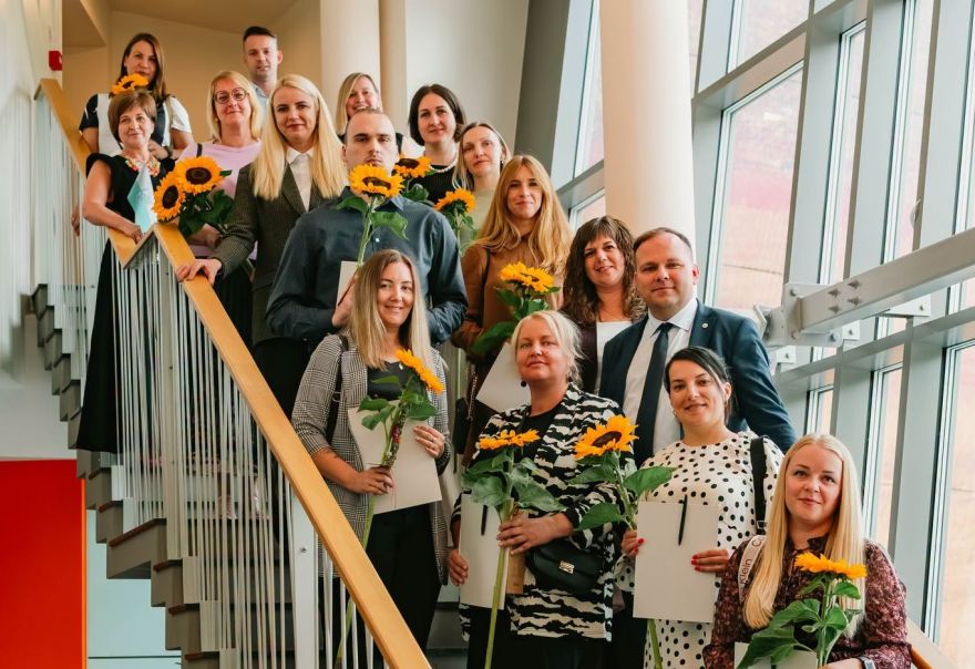 FOTO: Siguldas novads ar stipendijām vilina jaunos pedagogus – interese izrādījusies liela