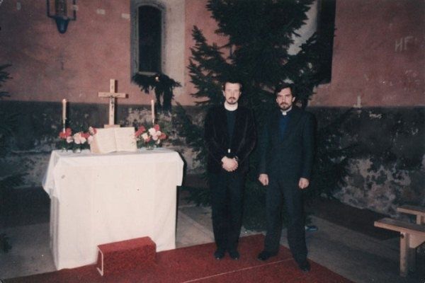 FOTO: Šogad apritējuši 25 gadi kopš Krimuldas draudzes atjaunošanas