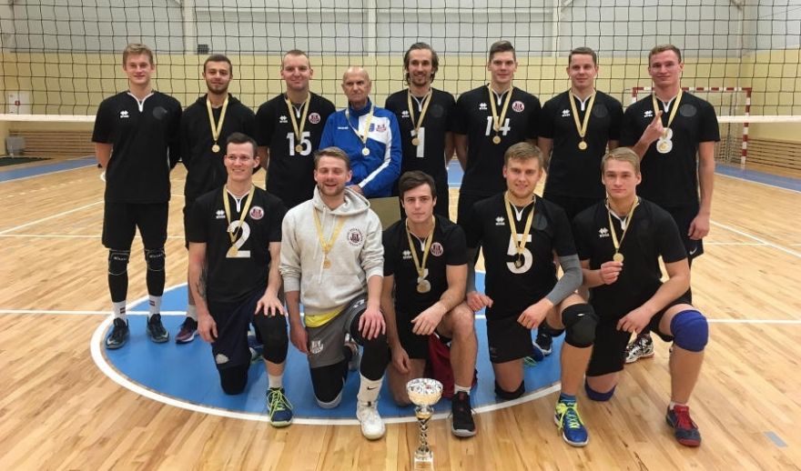 Foto: Stopiņu volejbolisti plūc laurus Pierīgas sporta spēļu finālturnīrā