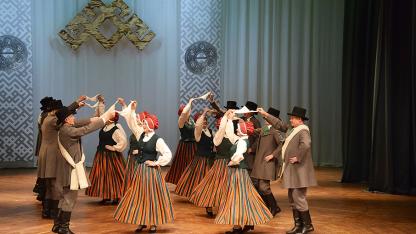 Attēls rakstam: FOTO: "Te nīgrie nenāk" - deju kolektīvs, kur dzīvesprieks ir lipīgs
