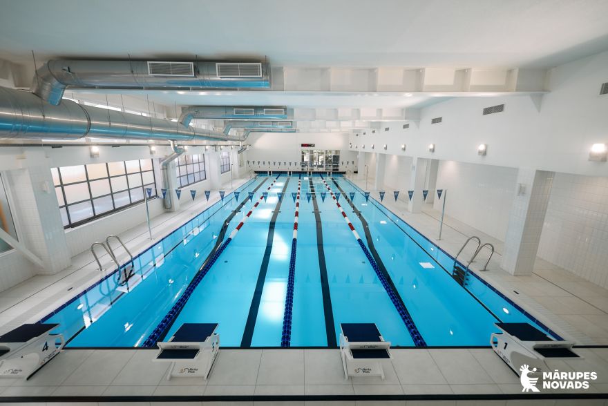 FOTO: Vērienīgi! Atklāts renovētais baseins Babītes sporta kompleksā