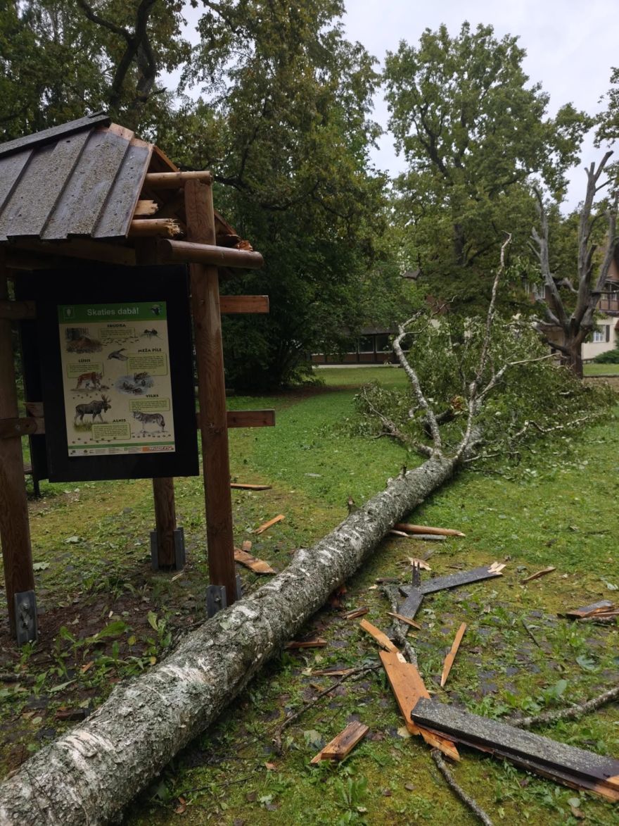 FOTO: Vētras postījumi Ķemeru nacionālajā parkā