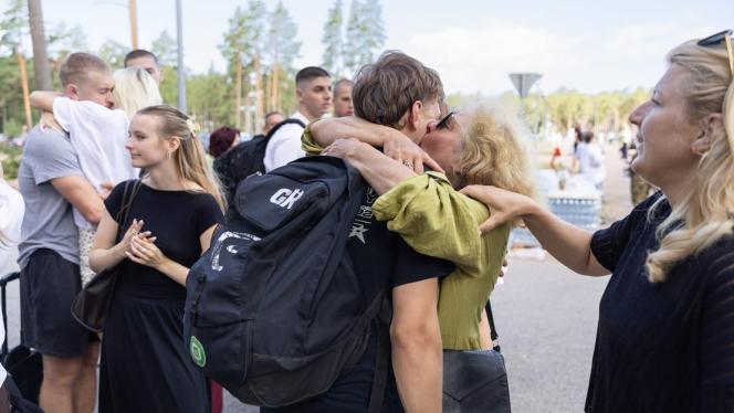 Attēls rakstam: FOTO, VIDEO: 1277 sargi Latvijai – Ādažos uzvirmo emocijas