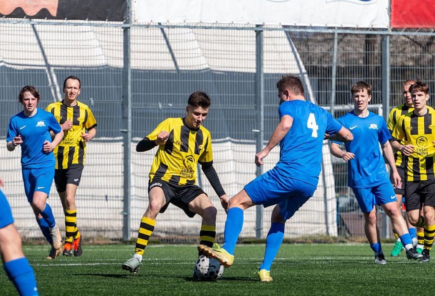 Futbolistiem uzvara Jaunmārupē, neizšķirts Baldonē un Piņkos, zaudējums Olainē