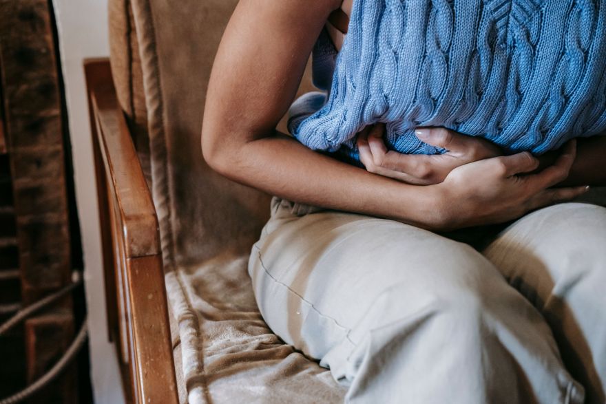 Gastroenteroloģe Ilona Vilkote brīdina: Vēdera pūšanās un spazmas var liecināt par SIBO