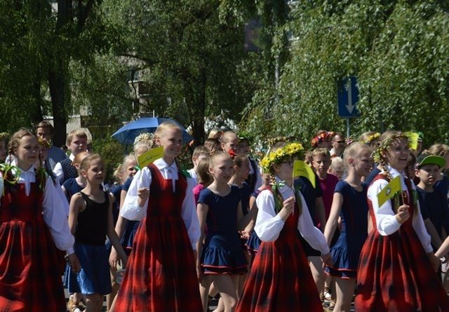 Gaujas svētki Ādažos priecēs ar koncertiem, sporta pasākumiem un uguņošanas šovu