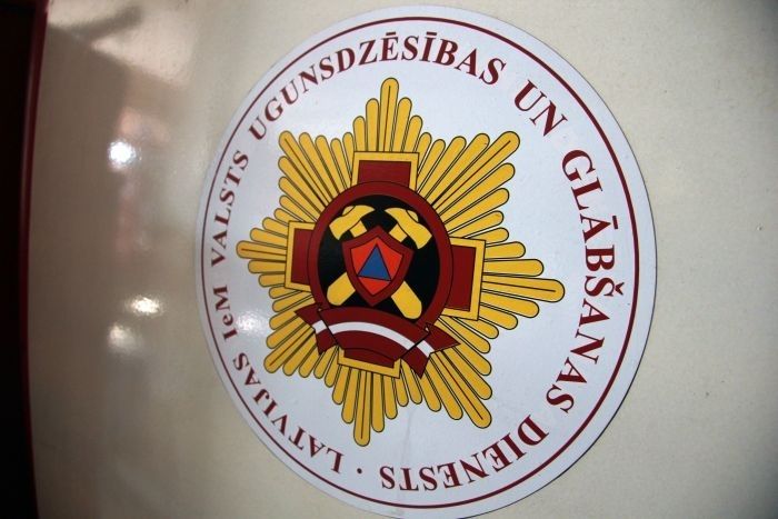Glābēji Rumbulā palīdzējuši vīrietim, kurš lauzis kāju