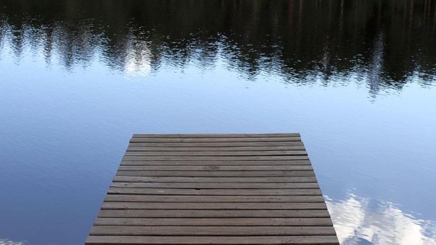 Attēls rakstam: Glābšanas riņķiem – jā, ūdensmotocikliem – nē! Mārupes novadā stājušies spēkā atpūtas vietu izmantošanas noteikumi