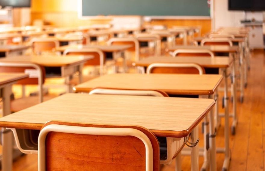 Iedzīvotāju iniciatīvu par skolēnu brīvlaika nesaīsināšanu nodod Saeimas Izglītības, kultūras un zinātnes komisijai