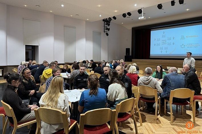 Iedzīvotāju sarunās ar Siguldas novada pašvaldības speciālistiem apspriesti padarītie darbi un nākotnes plāni