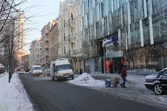 Ierobežos satiksmi Ukrainas ministru prezidenta vizīte laikā