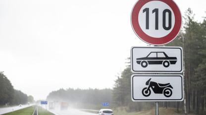 Attēls rakstam: Iespēja traukties ar 100 un 110 km/h: atsevišķos posmos Pierīgā palielināts maksimālais atļautais braukšanas ātrums