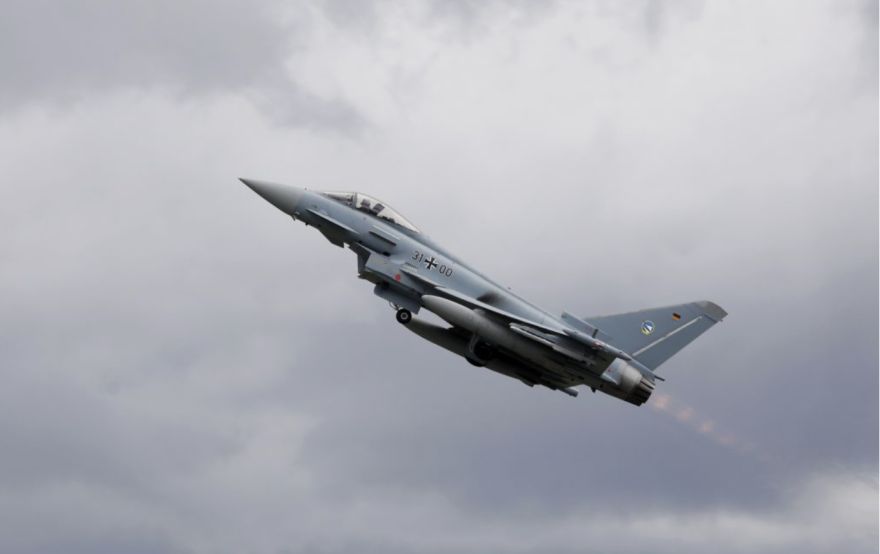 Iespējama Latvijas gaisa telpas apdraudējuma dēļ aktivizēti NATO iznīcinātāji