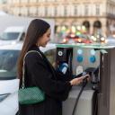 Attēls rakstam: Ilgtspējīga pilsētvide un elektroauto: kā uzlādes infrastruktūra to atbalsta?