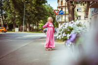FOTO. Vecmāmiņas uz tērauda rumakiem: "Grandma Latvia" pirms fināla pārsteidz ar jaudīgu šovu