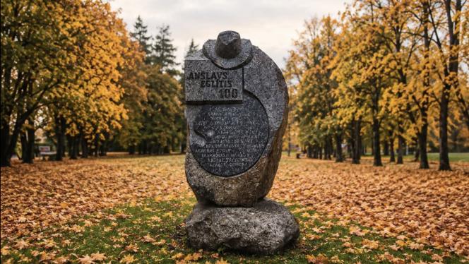 Attēls rakstam: Inciems svin savas leģendas 120. jubileju - godināts rakstnieks Anšlavs Eglītis