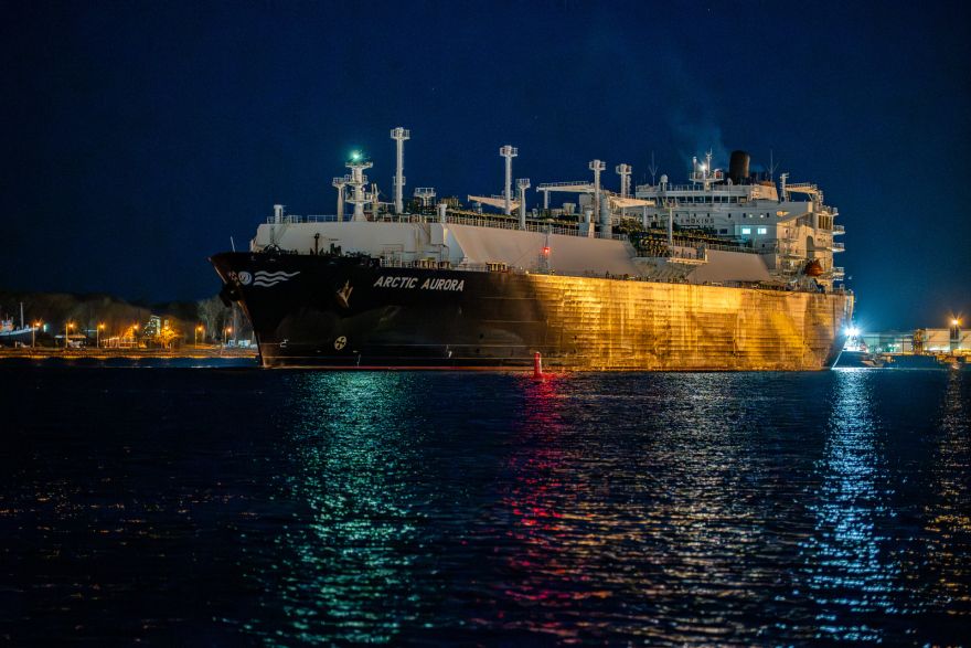 Inčukalnam pamazām tuvojas ļoti svarīga krava - daļa nākamās apkures sezonas gāzes